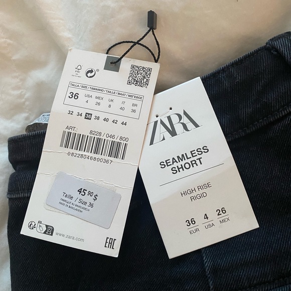 Zara High Waist Denim Shorts - Picture 3 of 3